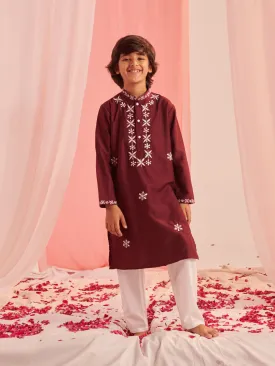 Boys Embroidered Regular Kurta With Pyjamas