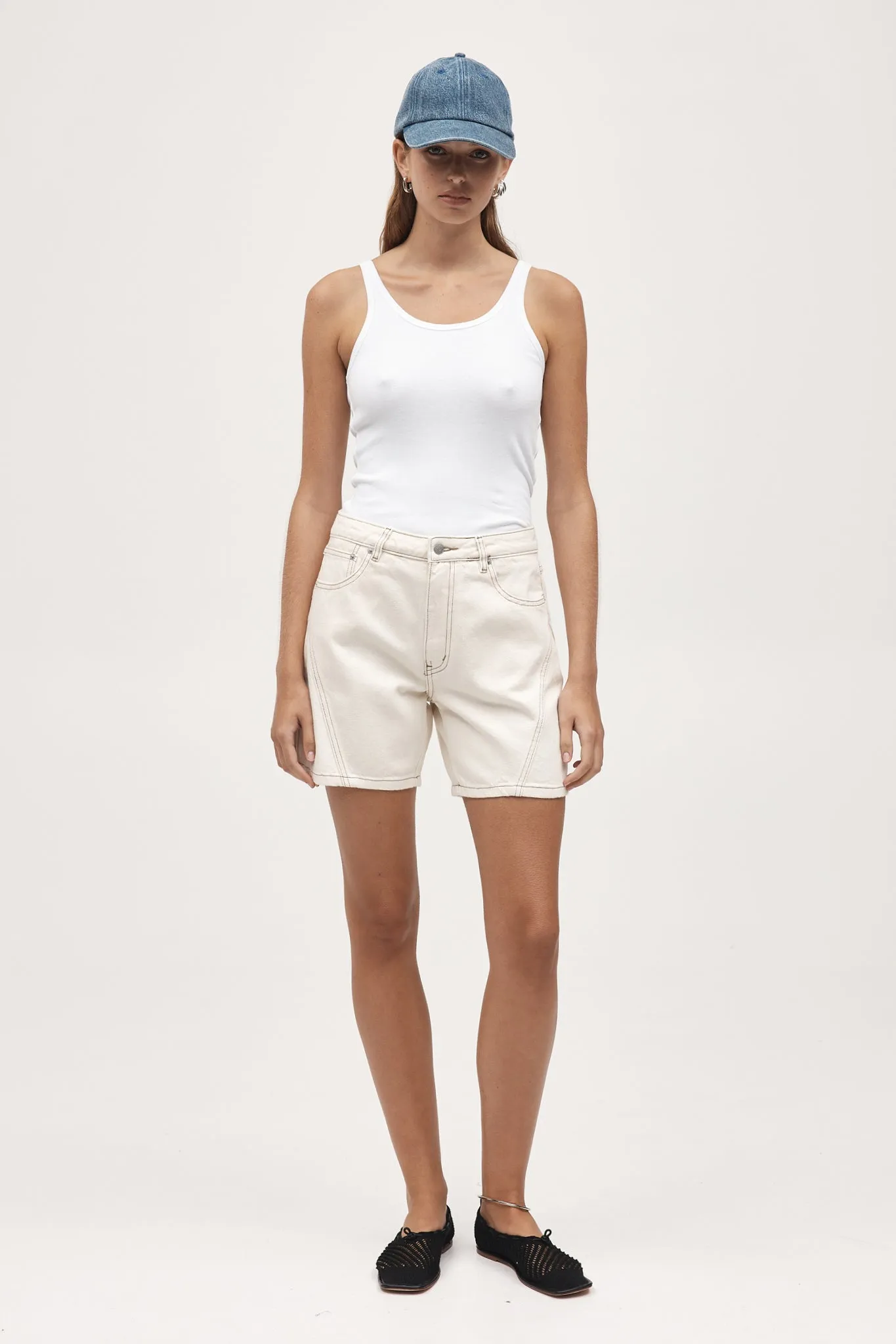 Marle Curve Seam Short - Organic Cotton - Ecru