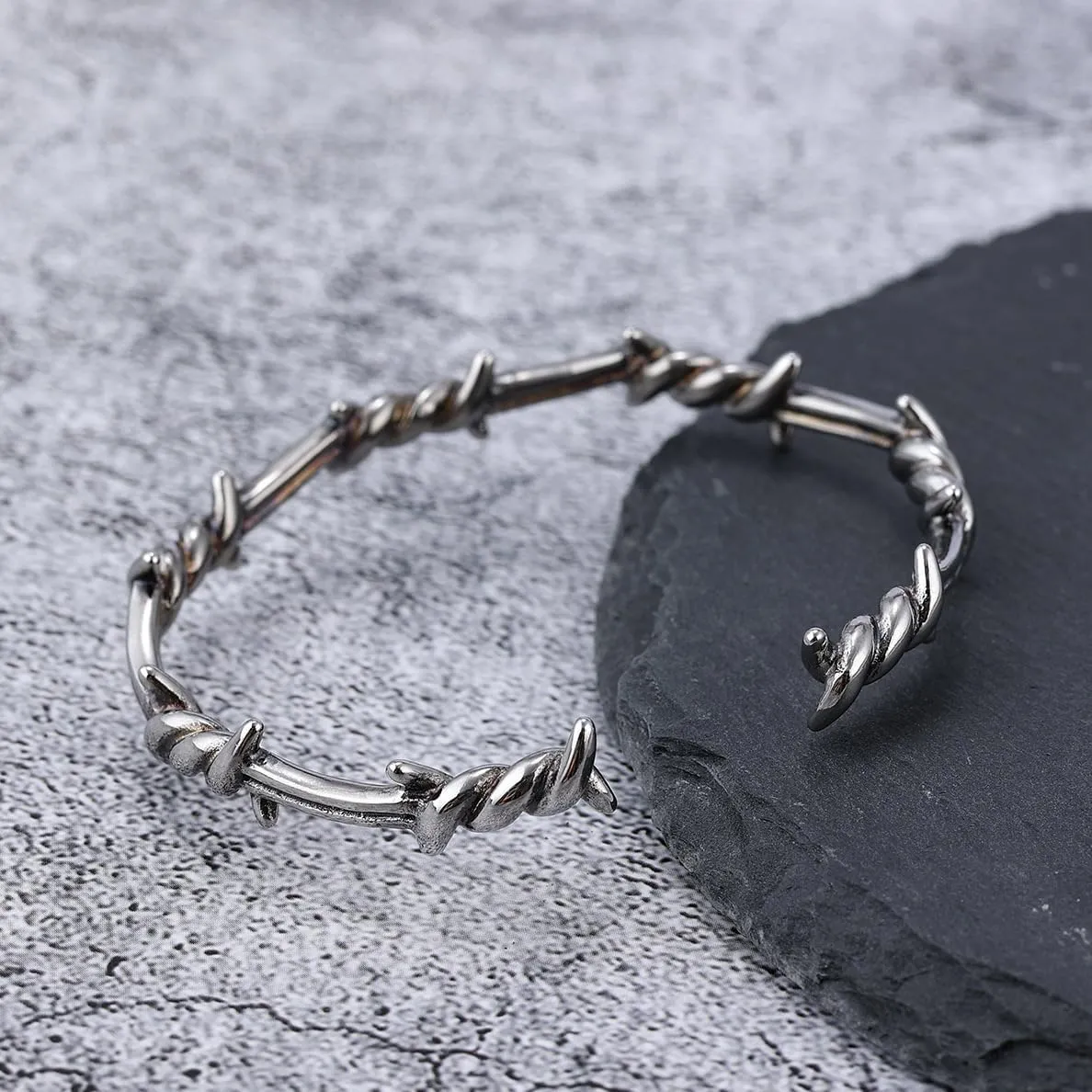 TURTLEDOVE Retro Twisted Cuff Bangle Bracelet Metal Crown of Thorns, Barbed Wire Bracelet for Men Women