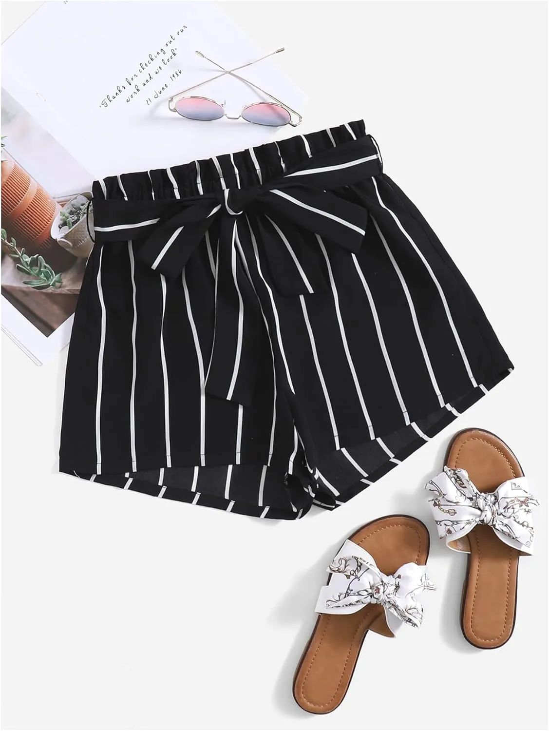 WDIRARA Women's Striped Paperbag Waist Wide Leg Belted Shorts Casual High Waist Shorts